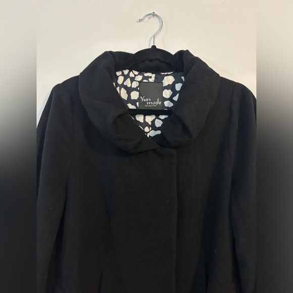 Wool blended black coat - Picture 4 of 5